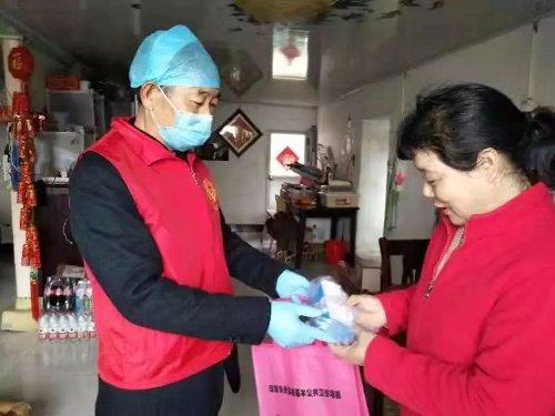 特殊的主題黨日！洞頭衛(wèi)生健康系統(tǒng)黨員戰(zhàn)斗在前線